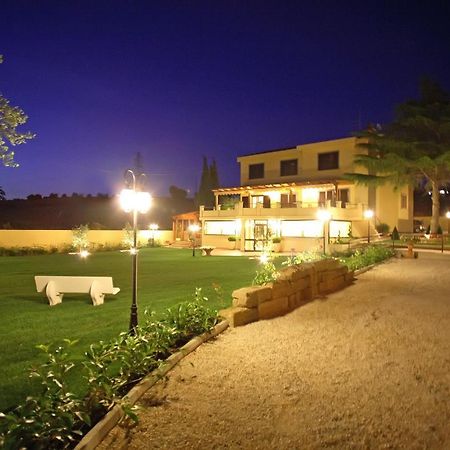 Bed And Breakfast La Corte Degli Ulivi Civitavecchia Exterior photo